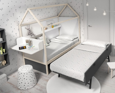 Schlafzimmer mit Ausziehbett, Klappregalen, Schreibtisch und Schrank